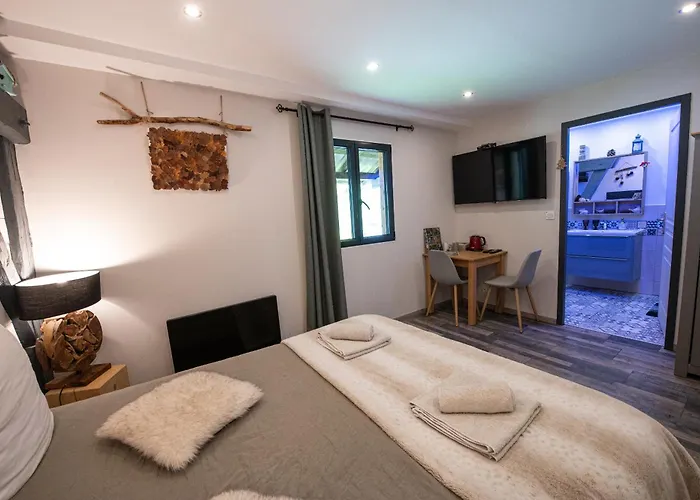 La Ferme De Jean Bed & Breakfast 3*