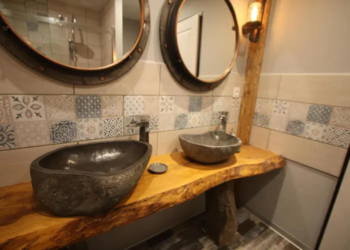 La Ferme De Jean Bed & Breakfast 3*