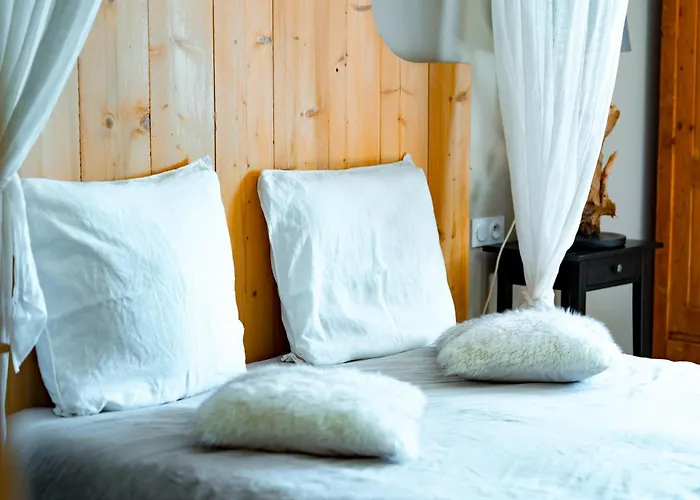 La Ferme De Jean Bed & Breakfast 3*